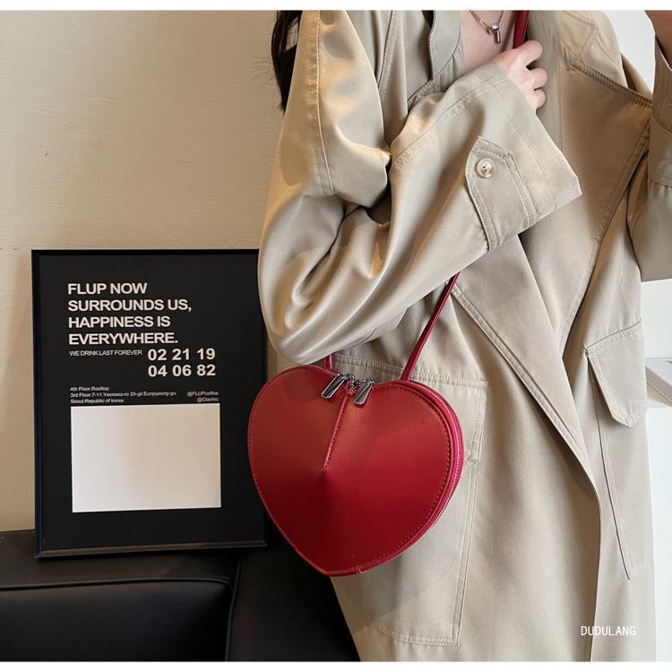 Bag for Work High-end Dopamine Women's Bag Personalized Underarm Bag for Women Hot Girls Love Bag Valentine's Day Gift List