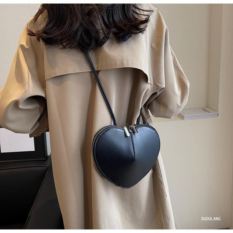 Bag for Work High-end Dopamine Women's Bag Personalized Underarm Bag for Women Hot Girls Love Bag Valentine's Day Gift List