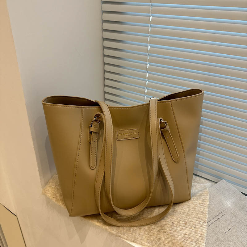Large Capacity Bag Women's Autumn and Winter All-match 2024 New Style Simple Shoulder Bag College Students' School Bag Commuter Tote Bag