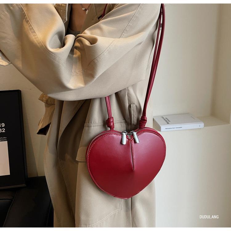 Bag for Work High-end Dopamine Women's Bag Personalized Underarm Bag for Women Hot Girls Love Bag Valentine's Day Gift List
