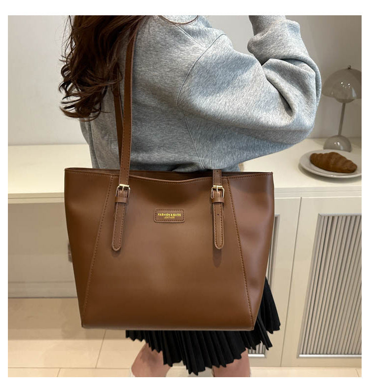 Large Capacity Bag Women's Autumn and Winter All-match 2024 New Style Simple Shoulder Bag College Students' School Bag Commuter Tote Bag