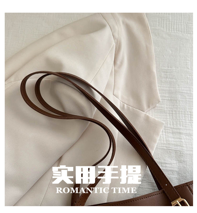 Large Capacity Bag Women's Autumn and Winter All-match 2024 New Style Simple Shoulder Bag College Students' School Bag Commuter Tote Bag