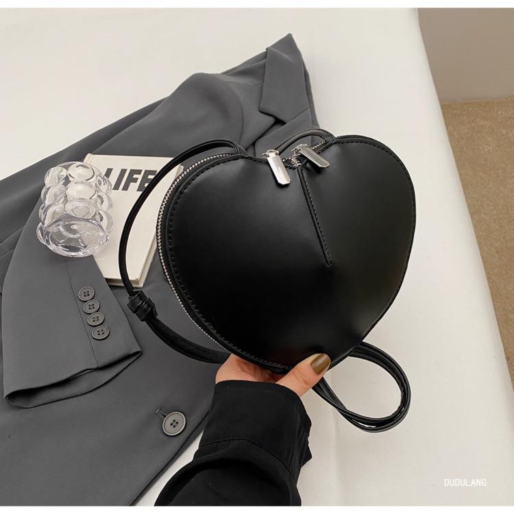Bag for Work High-end Dopamine Women's Bag Personalized Underarm Bag for Women Hot Girls Love Bag Valentine's Day Gift List