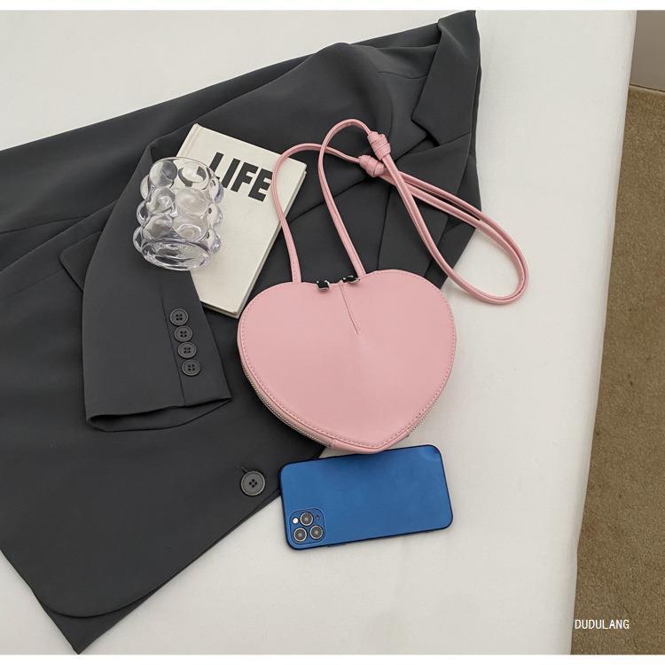 Bag for Work High-end Dopamine Women's Bag Personalized Underarm Bag for Women Hot Girls Love Bag Valentine's Day Gift List