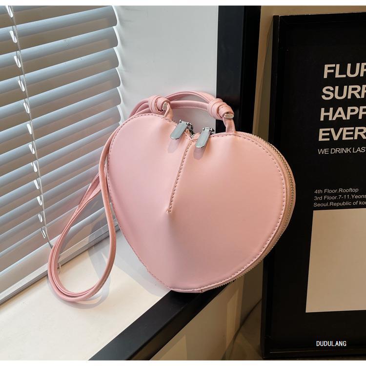 Bag for Work High-end Dopamine Women's Bag Personalized Underarm Bag for Women Hot Girls Love Bag Valentine's Day Gift List