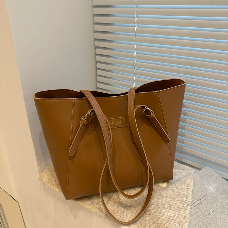 Large Capacity Bag Women's Autumn and Winter All-match 2024 New Style Simple Shoulder Bag College Students' School Bag Commuter Tote Bag