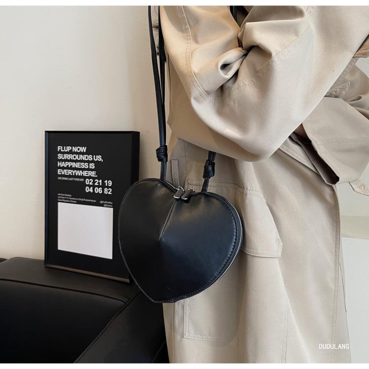 Bag for Work High-end Dopamine Women's Bag Personalized Underarm Bag for Women Hot Girls Love Bag Valentine's Day Gift List