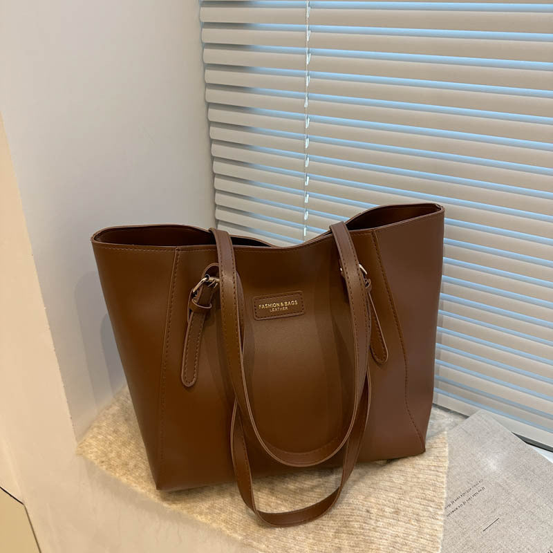Large Capacity Bag Women's Autumn and Winter All-match 2024 New Style Simple Shoulder Bag College Students' School Bag Commuter Tote Bag