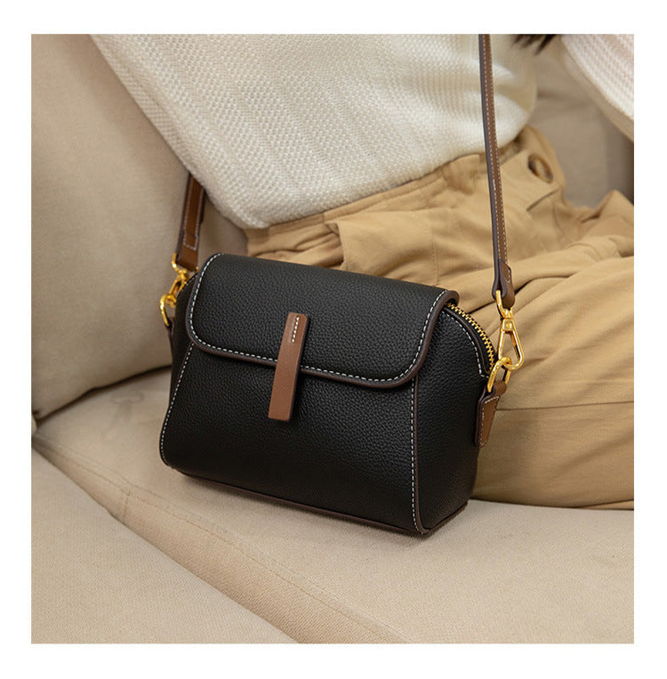 Summer Niche Women's Bag 2026 New High-End Shoulder Bag Fashionable Versatile Women's Crossbody Bag Shell-Shaped Small Square Bag