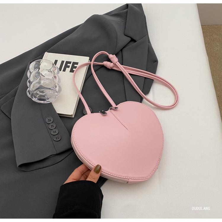 Bag for Work High-end Dopamine Women's Bag Personalized Underarm Bag for Women Hot Girls Love Bag Valentine's Day Gift List