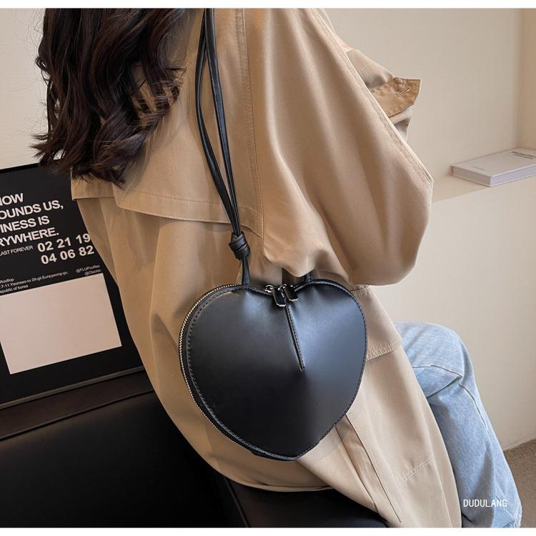 Bag for Work High-end Dopamine Women's Bag Personalized Underarm Bag for Women Hot Girls Love Bag Valentine's Day Gift List